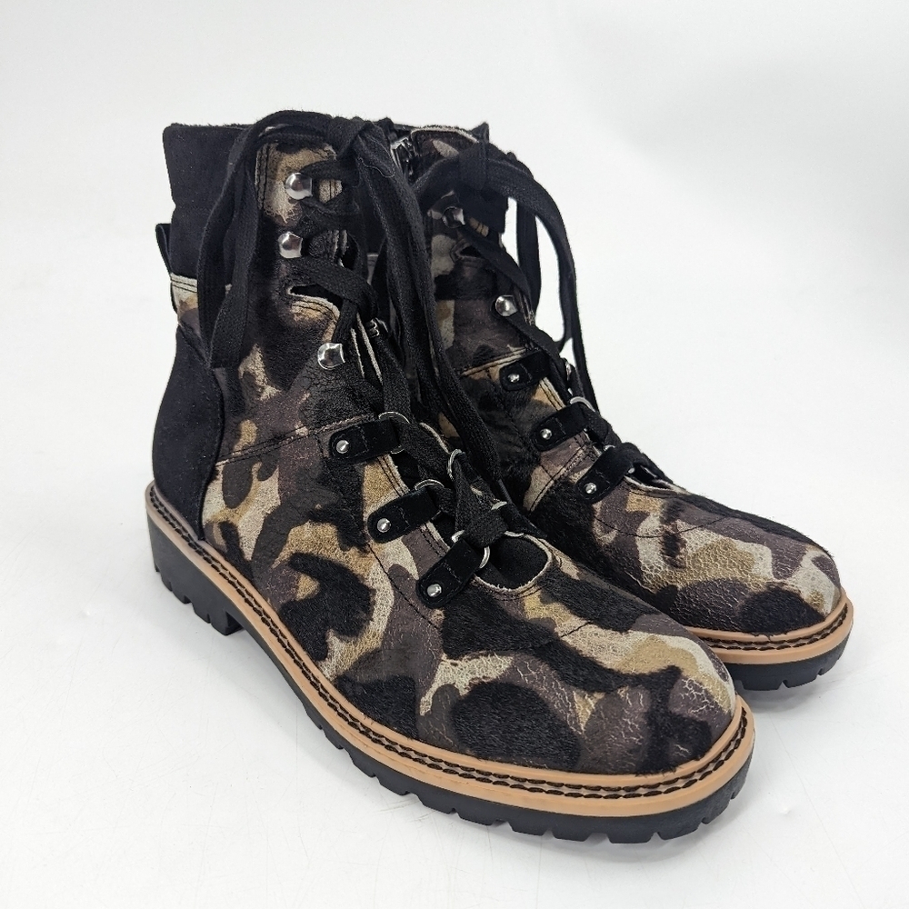 ME TOO Cliff Cow Hair Lace Up Boots